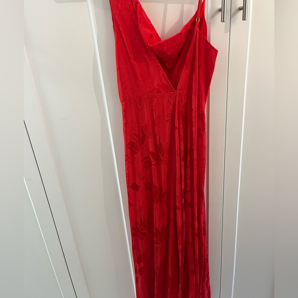 Revolve Midi Dress - Picture 3 of 3